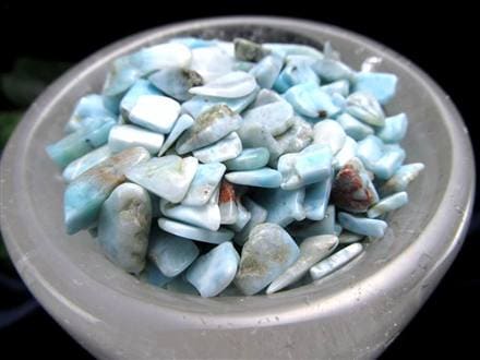 ☆超浄化！心と空間を清める天然水晶皿☆透明感と重厚感を兼ね備えた