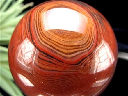 ☆自然が作り出す魅惑の縞模様☆情熱的なレッドレースアゲート☆邪を