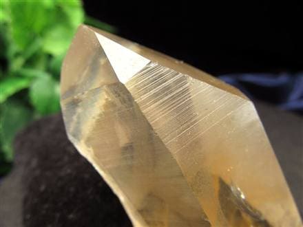 ☆希少！黄金レムリアン☆古代の叡智を封じ込めた水晶☆別名シンギング