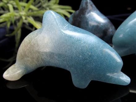 ☆幸運の使者！キュートなイルカモチーフ☆インテリアや贈り物に☆体の