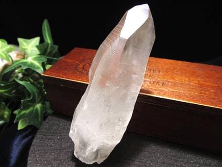 Kilemu様 超古代の叡智を宿した光のクリスタル セーラデカブラル