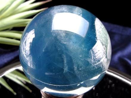 t0さま専用濃いめブルー！ブルーフローライト スフィア 天然石置物