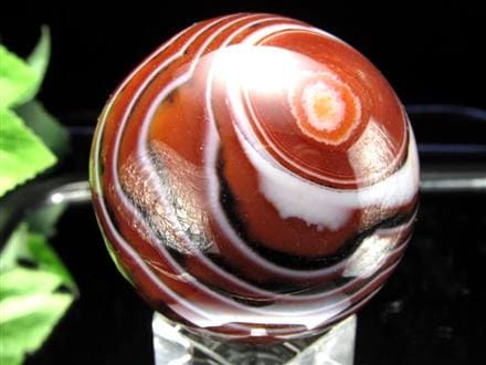 【天然石】梅干しアゲート 激レア！同心円状模様 木製台座付きインテリア 天然石】梅干しアゲート 激レア！状模様 木製台座付きインテリア