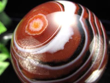 ☆自然が作り出す魅惑の縞模様☆情熱的なレッドレースアゲート☆邪を