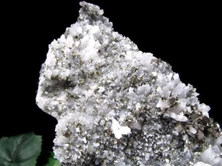 ◇当店初入荷！◇神秘の結晶群◇キラキラ黄金結晶！黄鉄鉱共生