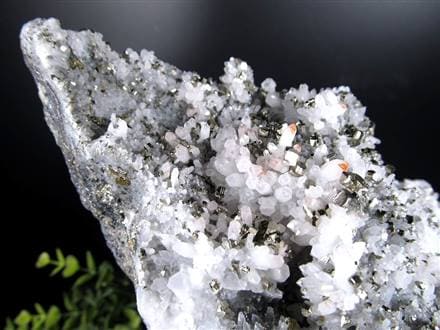 ◇当店初入荷！◇神秘の結晶群◇キラキラ黄金結晶！黄鉄鉱共生◇大自然
