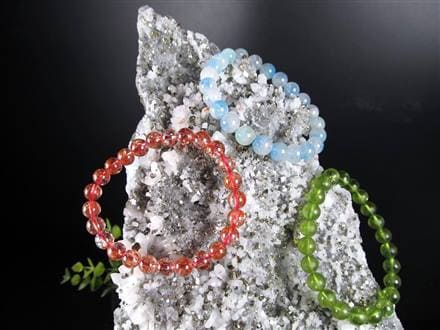 ◇当店初入荷！◇神秘の結晶群◇キラキラ黄金結晶！黄鉄鉱共生◇大自然