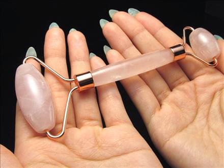 ☆海外で大人気！今注目の天然石ローラー☆フェイスローラー☆リンパ