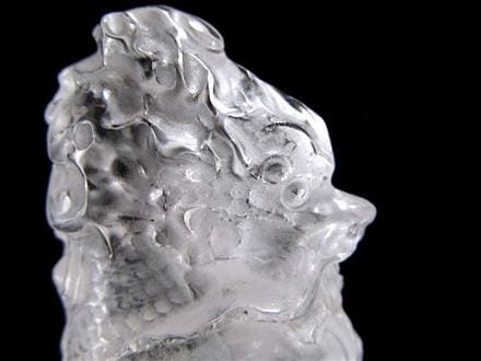 新石器時代　根付け　置物　彫刻　紅山文化　美品　希少　ブラック系　天然石　1点物 ◇限定1セットのみ！◇透明感あふれる天然水晶使用◇秀逸！一刀一石