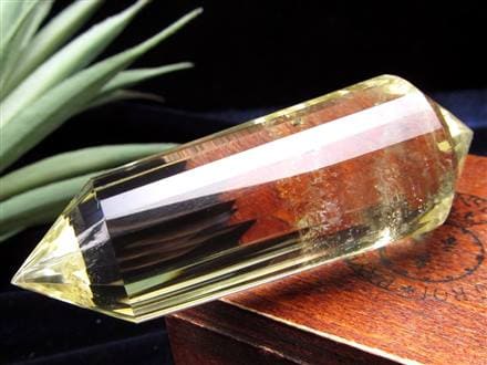 高品質ヴォーゲルワンド（ライトシトリン） ◇生命力を増幅する特別な幾何学形状◇ヒーリング・エネルギー