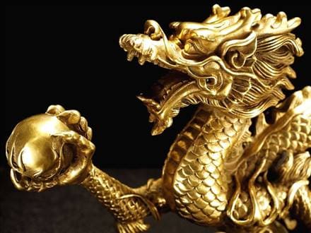 中国古美術・八卦龍屏風・龍置物·黄楊木・手作・宝石で镶嵌・細密彫・風水開運・賞物 中国古美術・八卦龍屏風・龍置物·黄楊木・手作・宝石で镶嵌