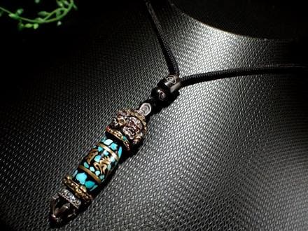 ターコイズ＆赤瑪瑙 74x15.5mm 六字真言金剛杭 チベット