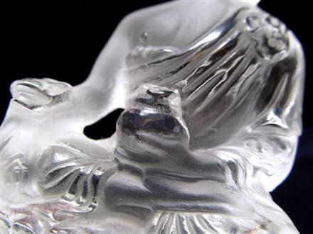 ☆澄み切った透明感☆職人による繊細彫刻☆仏教における医薬の仏☆4月