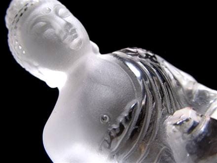 ☆澄み切った透明感☆職人による繊細彫刻☆仏教における医薬の仏☆4月