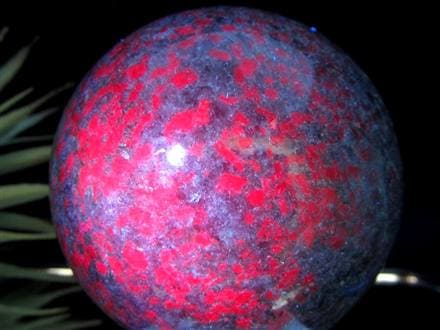 ルビー in カイヤナイト　スフィア　約60mm ルビーインカイヤナイト スフィア φ64.8mm | Asumilestone