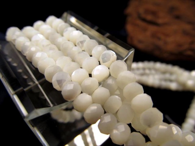 【英国】【白蝶貝】スパチュラ型サーバー ペア マザーオブパール 楽天市場】K18YG ペアシェイプ 白蝶貝 ペンダント【送料無料