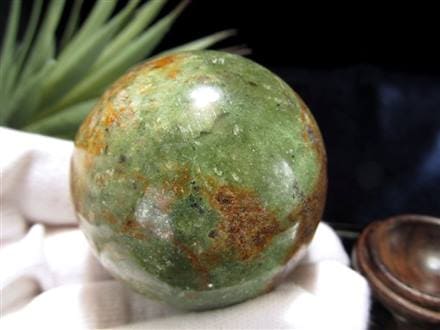 ☆限定入荷！オパールの中でも希少色のグリーンカラー☆独創性を高める