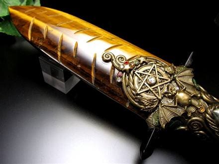 勲章 虎 お土産 金色 かっこいい 飾り物 インテリア 勲章 虎 お