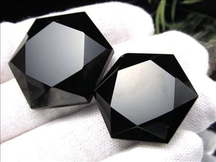 ◇魔除けの印！六芒星デザイン◇絶大な人気を誇る天然石◇最強の魔除け