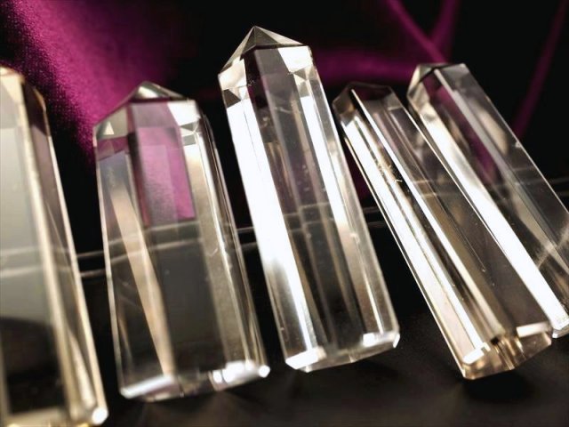【高品質高透明度】 ヒマラヤ水晶 原石 ポイント 楽天市場】水晶 原石 ポイント｜Crystal すいしょう ロック