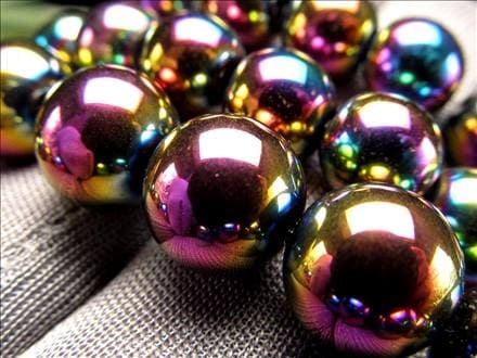 ☆一連☆虹色光沢が美しい！☆ヘマタイト【赤鉄鉱】☆レインボーカラー