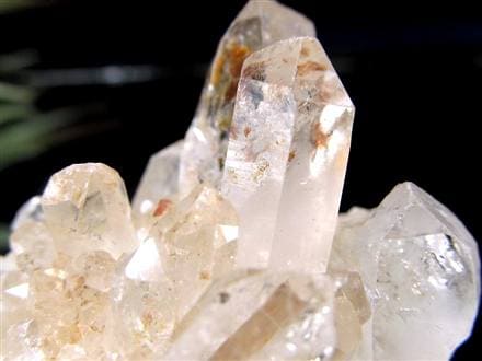 ◇希少！マダガスカル産◇古代の石油を内包した激レア水晶◇幻想的な