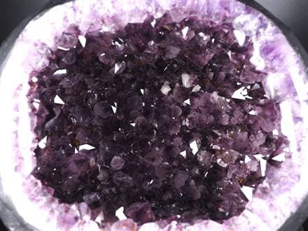 ☆巨大！29kg☆最高品質！ウルグアイ産紫水晶☆圧巻の存在感