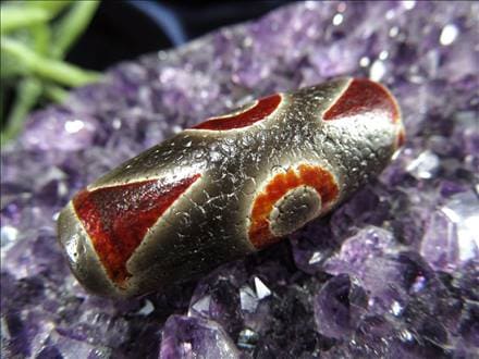 ◇流通量が少ない激レア品！◇最高級！馬蹄痕天珠◇黒鳶赤紋（くろとび 