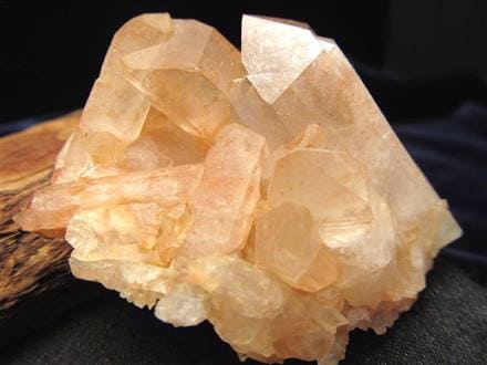 ☆希少クラスター☆ほんのりピンク☆マダガスカルの大地が育んだ天然