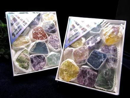 ◇お得なミネラルBOX◇色とりどりカラフルフローライト◇ナチュラルな