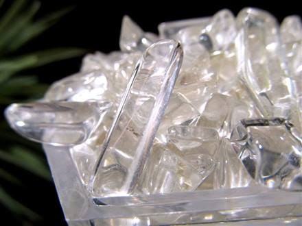 ◇神秘の島！マダガスカル産◇純粋な透明感と美しさ◇たっぷり約1kg