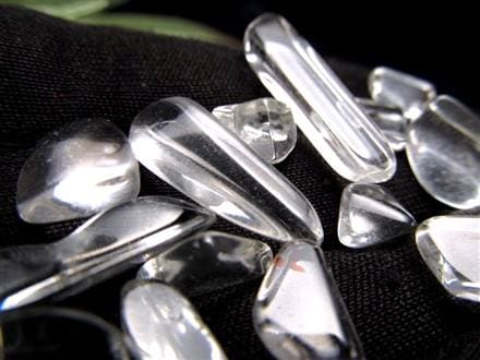 ◇神秘の島！マダガスカル産◇純粋な透明感と美しさ◇たっぷり約1kg