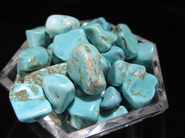 ☆特選NEW☆出世の石♢人生の守護石【天然染色ターコイズ『トルコ石