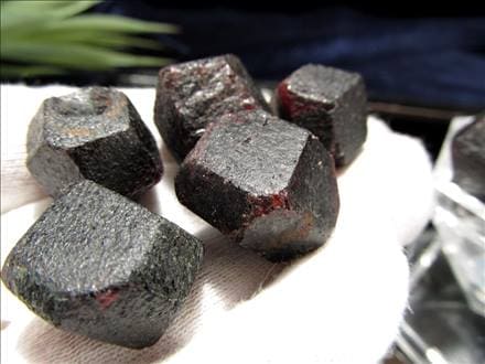 ◇少量限定入荷！◇たっぷり約100g入り◇天然無加工！十二面体結晶原石