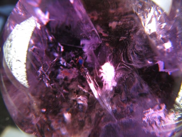 虹入り 台座付き 高品質 ウルグアイ産 アメジスト 丸玉 虹入り 台座付き 高