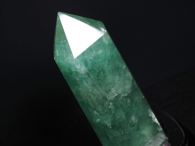 ☆限定入荷！☆鮮やかなエメラルドグリーン！☆天才の石☆大人気