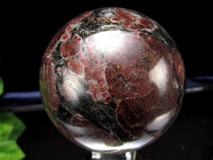 ◇入手困難！希少スフィア◇異彩を放つ存在感！◇希少なガーネットと