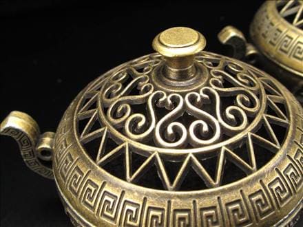 ◇煌びやかな古銅色◇空間を整える風水香炉◇和モダンな空間演出に