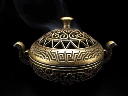 ◇煌びやかな古銅色◇空間を整える風水香炉◇和モダンな空間演出に