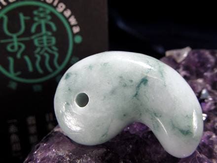 2025.6.30神使い鹿神財守　糸魚川最上級三彩翡翠 2025.6.30神使い鹿神財守 糸魚川最上級三彩翡翠 - メルカリ