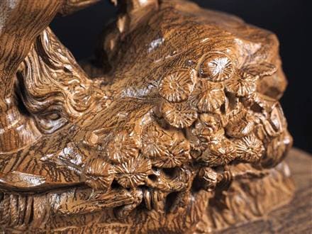 ◇三国志の英雄「関羽」×香木の王「沈香」◇極上！繊細彫刻◇風水や