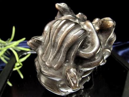 ◇魔除けの女神◇神秘的で気品ある白銀シラー◇魔除け・厄除けの象徴