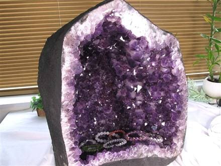 ☆美しい結晶がぎっしり！☆高級インテリアに映える天然芸術品☆家運や