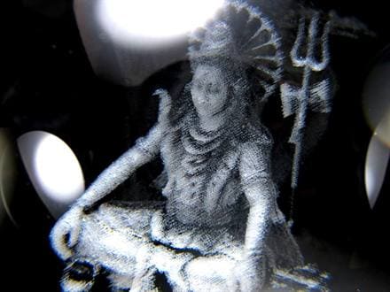 ◇幻想空間を演出！3Dレーザー彫刻◇回転しながら美しく発光◇神秘の