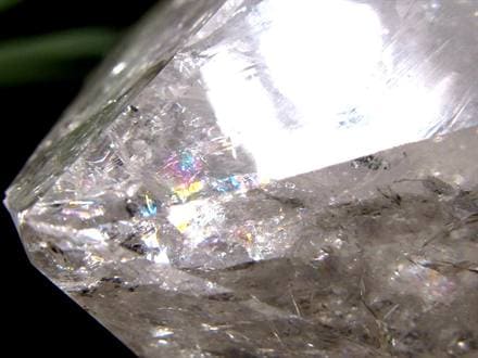 ◇たっぷり虹入り◇透明感高め！◇一つ一つ手作業による採掘です◇夢の
