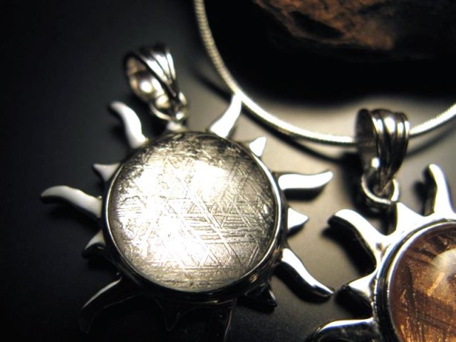 ◇激レア！◇太陽モチーフ◇メテオライト◇ギベオン【隕石】太陽