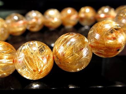 【タイチンルチル】黄金の針が美しい天然石 ブレスレット ◇存在感抜群！タイチン針多めタイプ◇華やかな黄金の輝き◇透明感抜群