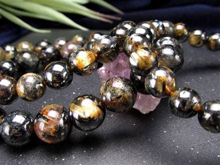 ◇ヘマタイト多めタイプ◇迫力満点鉄雷神ルチル◇繊細＆タイチンMIX