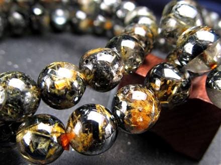 ◇ヘマタイト多めタイプ◇迫力満点鉄雷神ルチル◇繊細＆タイチンMIX