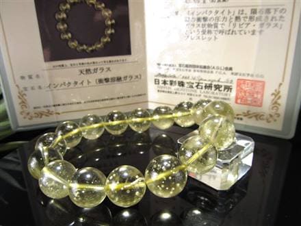 エジプト産 インパクタイト リビアングラス クリストバライト ブレスレット